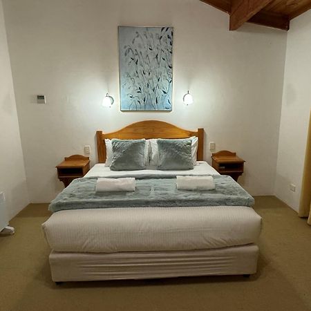 Coonawarra Place Motor Inn Экстерьер фото