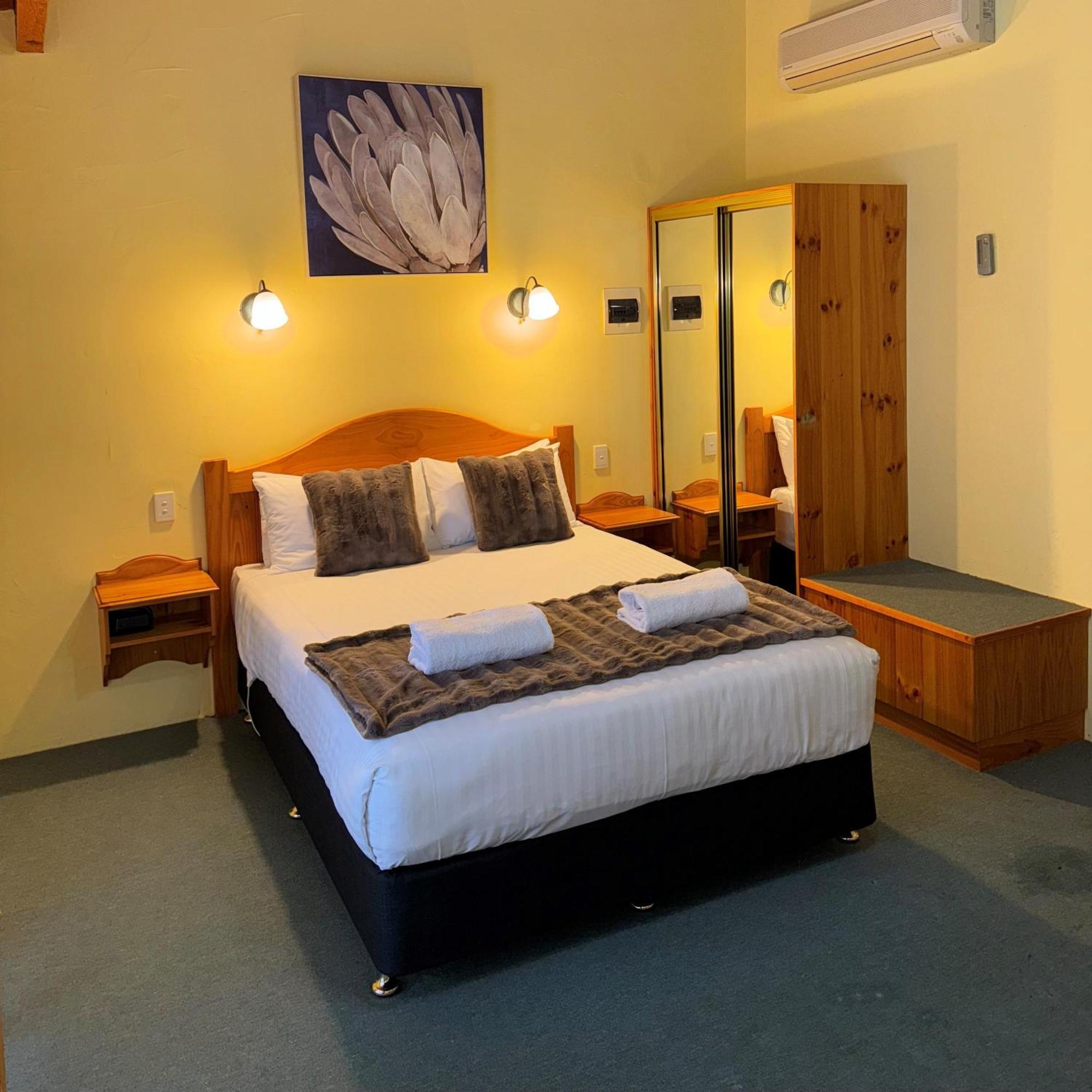 Coonawarra Place Motor Inn Экстерьер фото