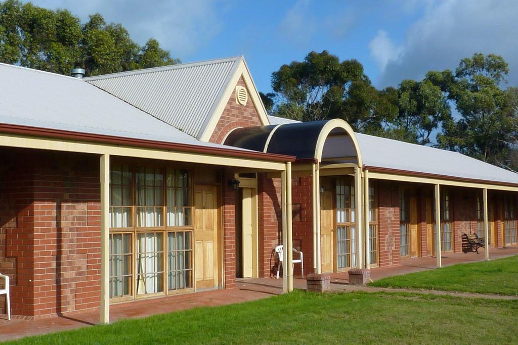 Coonawarra Place Motor Inn Экстерьер фото