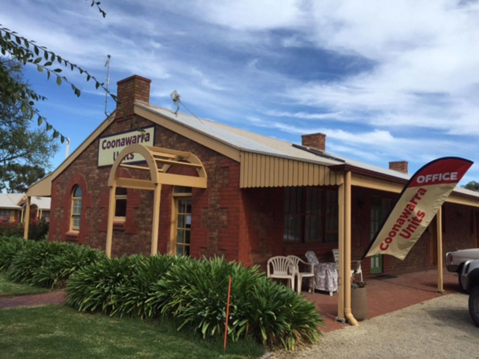 Coonawarra Place Motor Inn Экстерьер фото